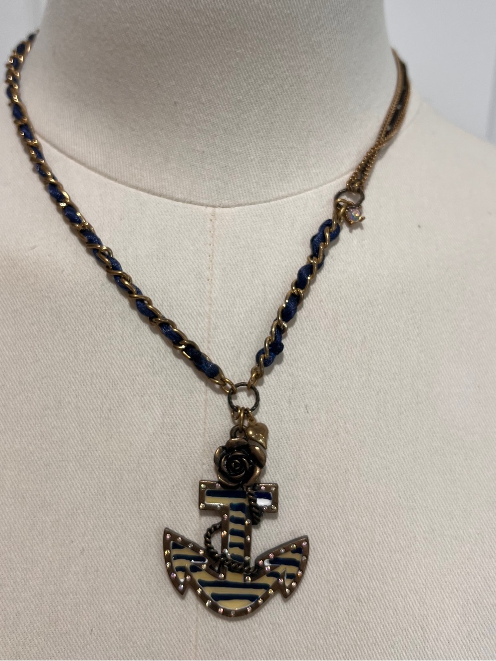 Betsey Johnson retired Navy and Gold Anchor Pendant Necklace